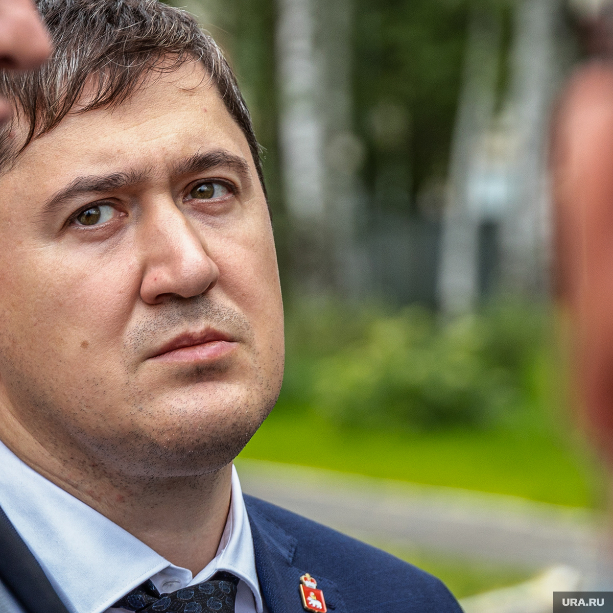 Пермский губернатор уехал на велосипеде в лес. Видео