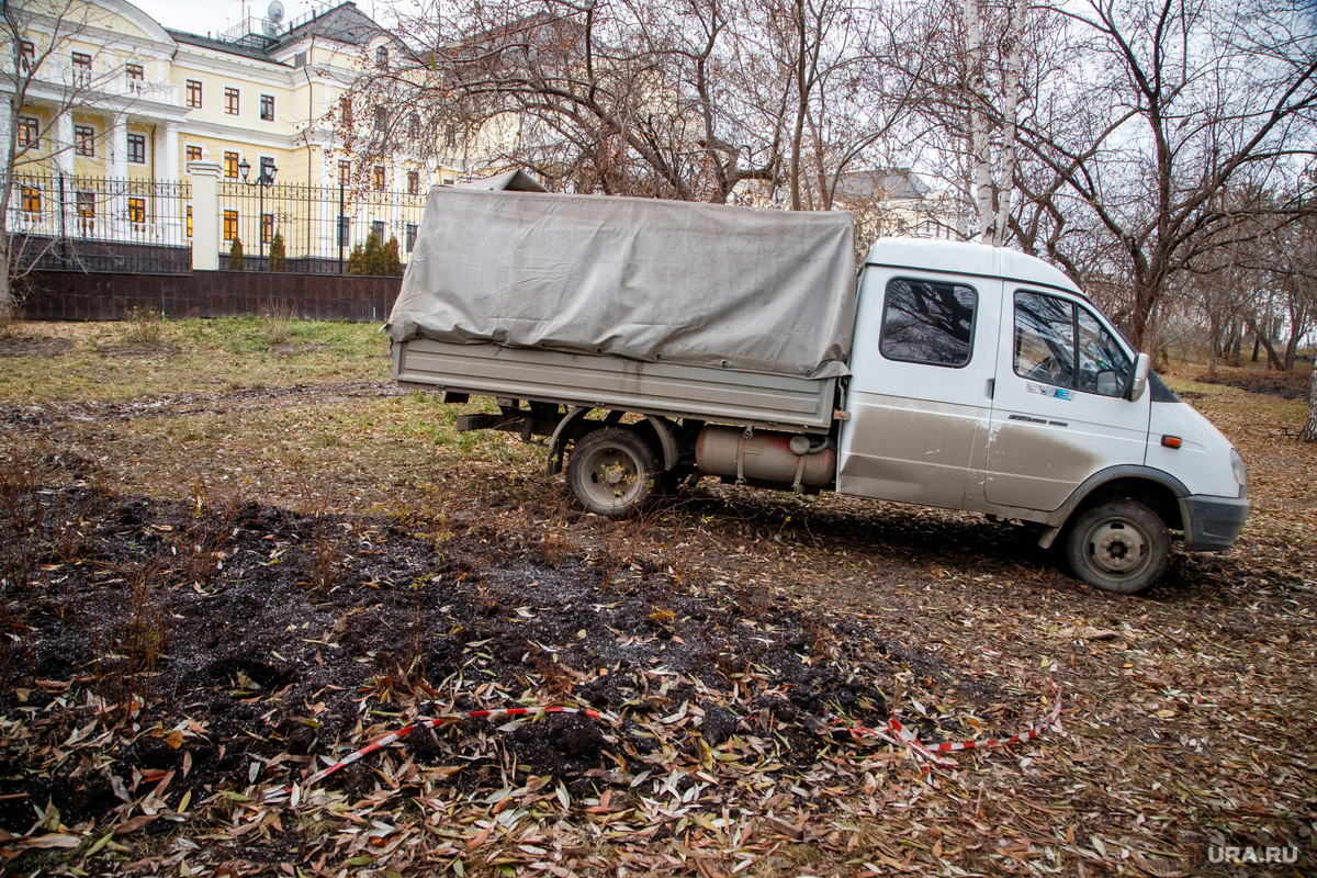 На месяц чемпионата мира въезд в Екатеринбург перекроют. Инструкция. Если  уехать, назад пустят? А машины из других регионов? Как будут ходить  автобусы, поезда? — URA.RU