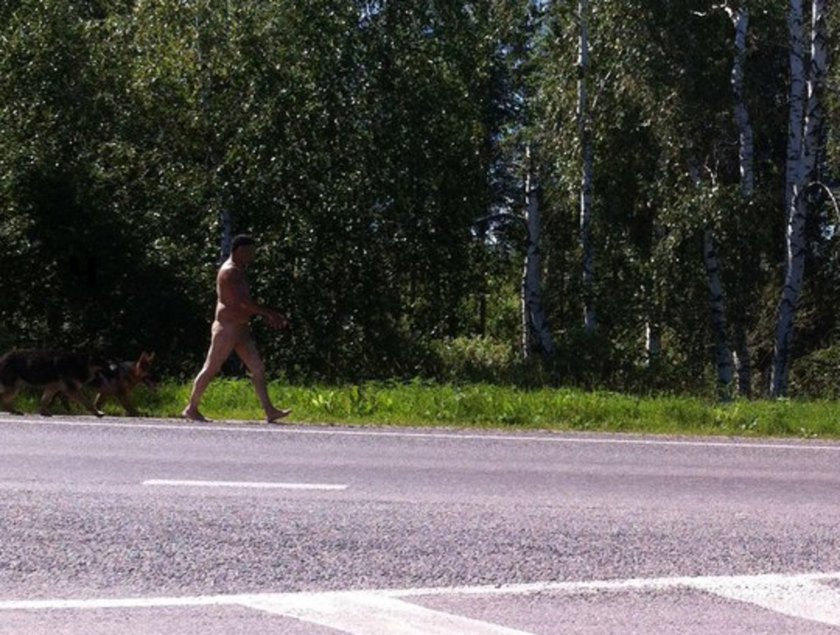 бег за голым мужиком фото 85