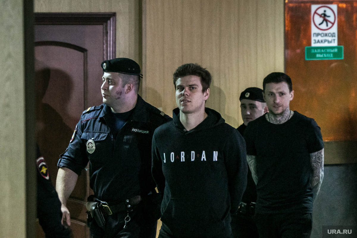Прокурор потребовал реальных сроков для Александра Кокорина и Павла Мамаева