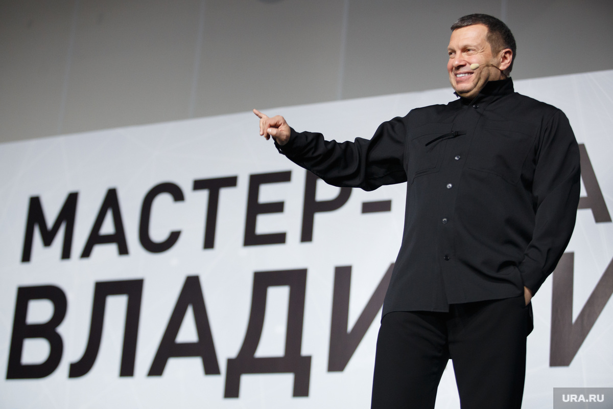 Владимир Соловьев не носит люксовые ботинки Бриони