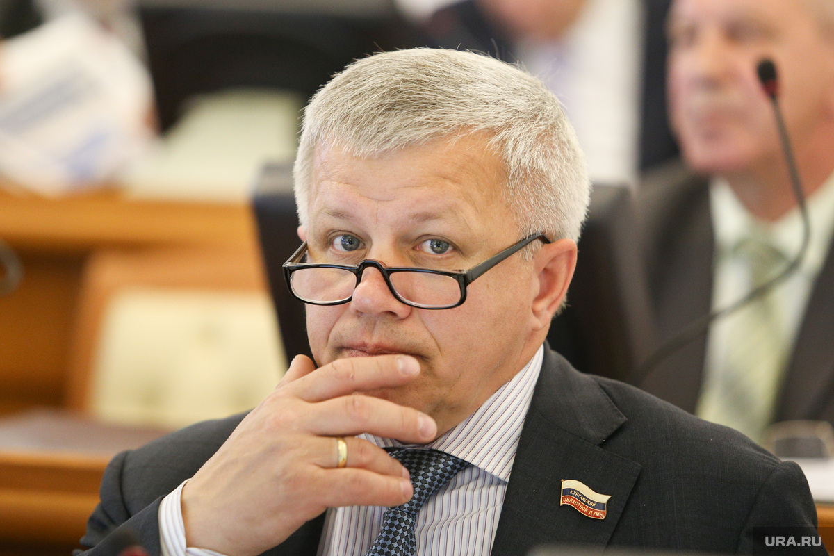 Владимир Казаков сможет переизбраться благодаря новой награде