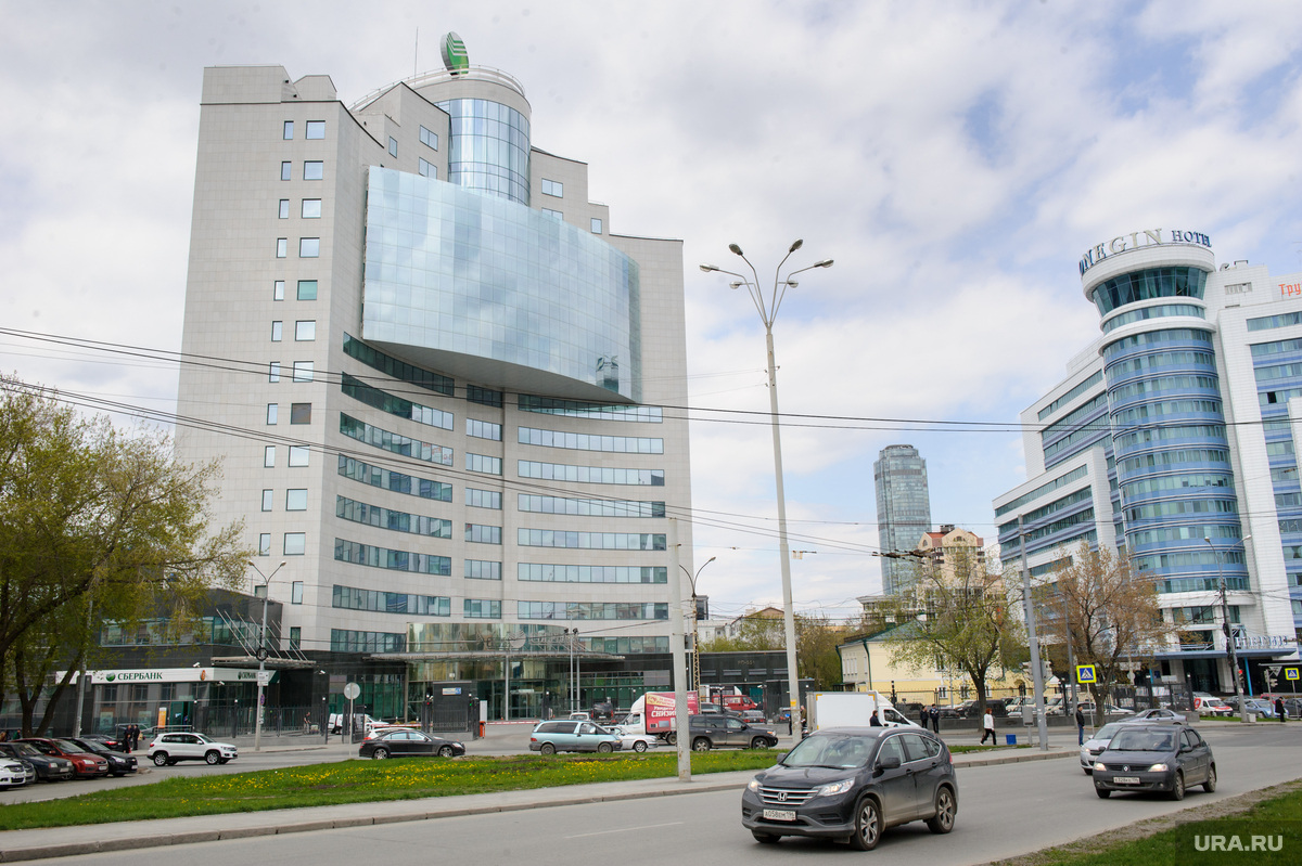Главная сбербанк екатеринбург. Сбербанк екатеринбург. Куйбышева 67 екатеринбург сбербанк. Куйбышева 67 екатеринбург сбербанк. Цско малахит екатеринбург.