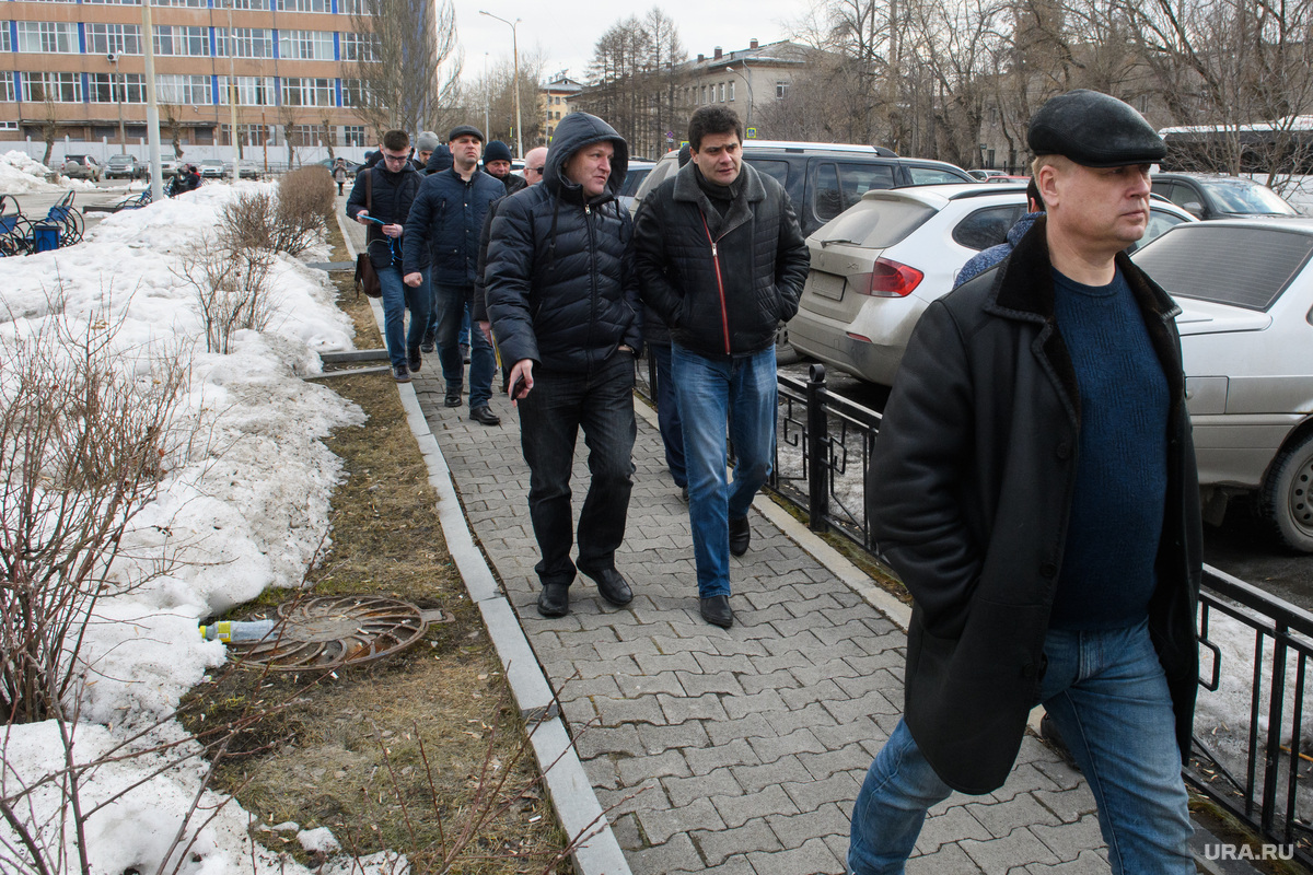 Как расхищали бюджеты на дороги в Кировском районе Екатеринбурга. Схема