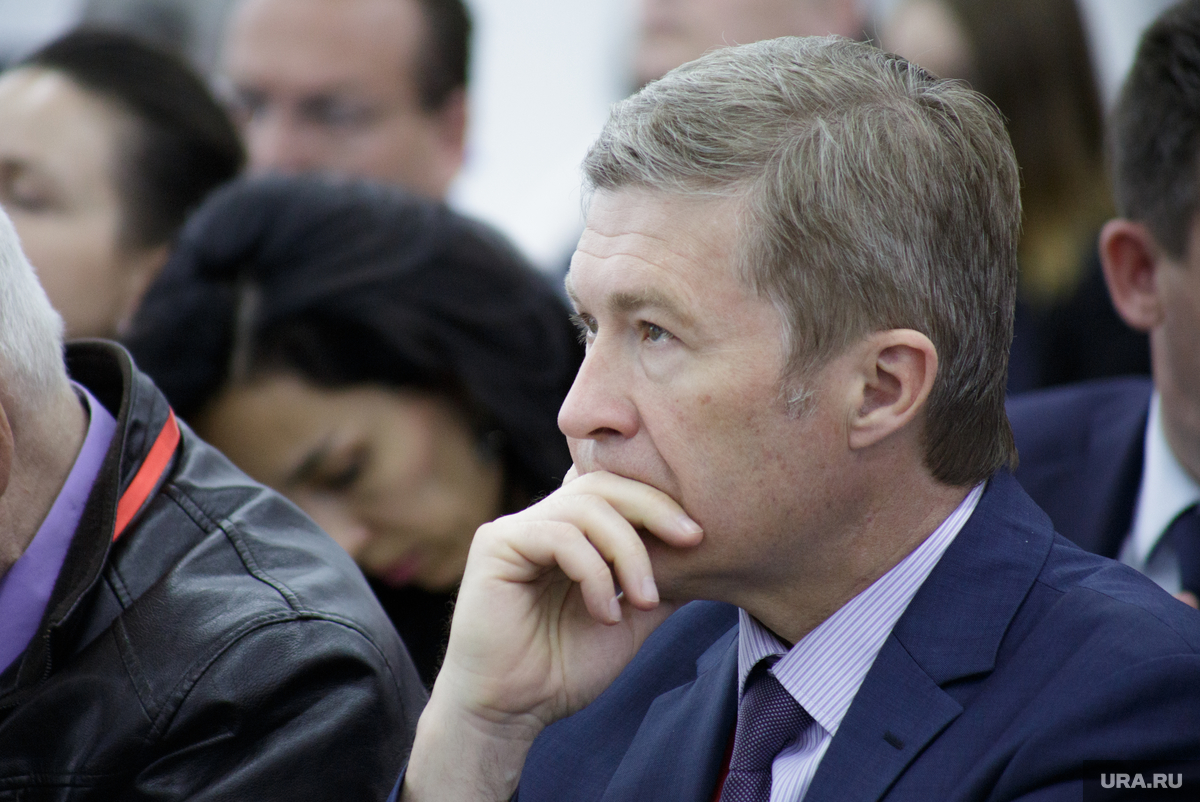 Олег Жданов ожидает решения пермских властей о дополнительных нерабочих днях
