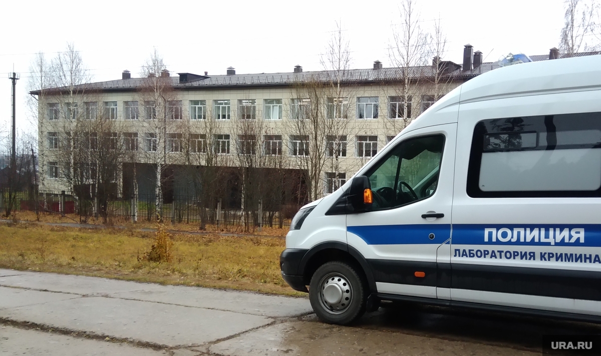 Стрельба произошла в школе