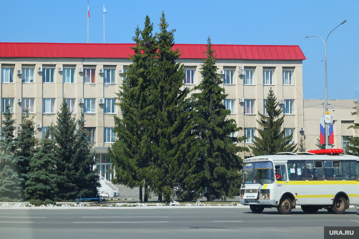 В администрации Шадринска — кадровые перестановки