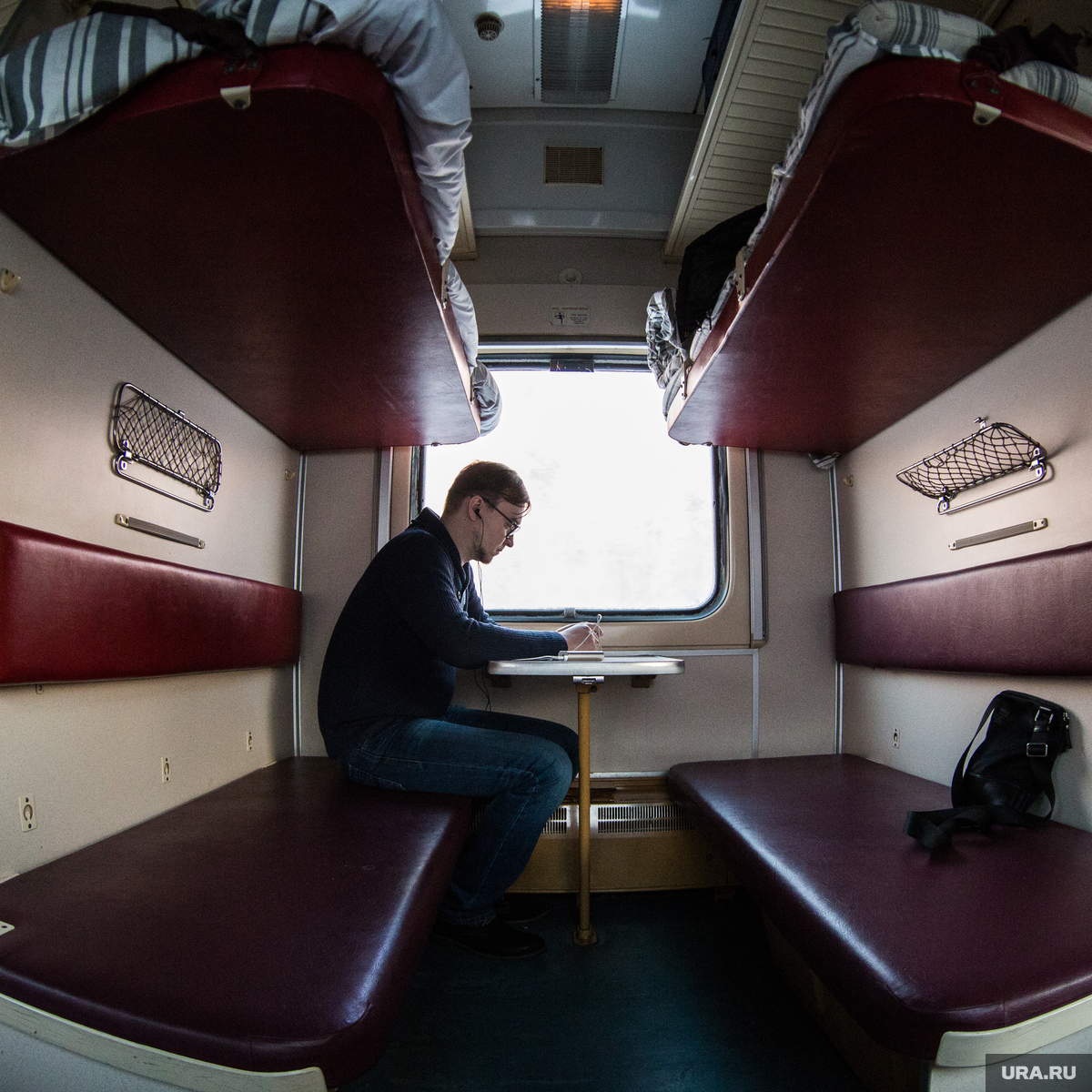 Вагоны люкс в поездах РЖД: как выглядят и что входит в стоимость