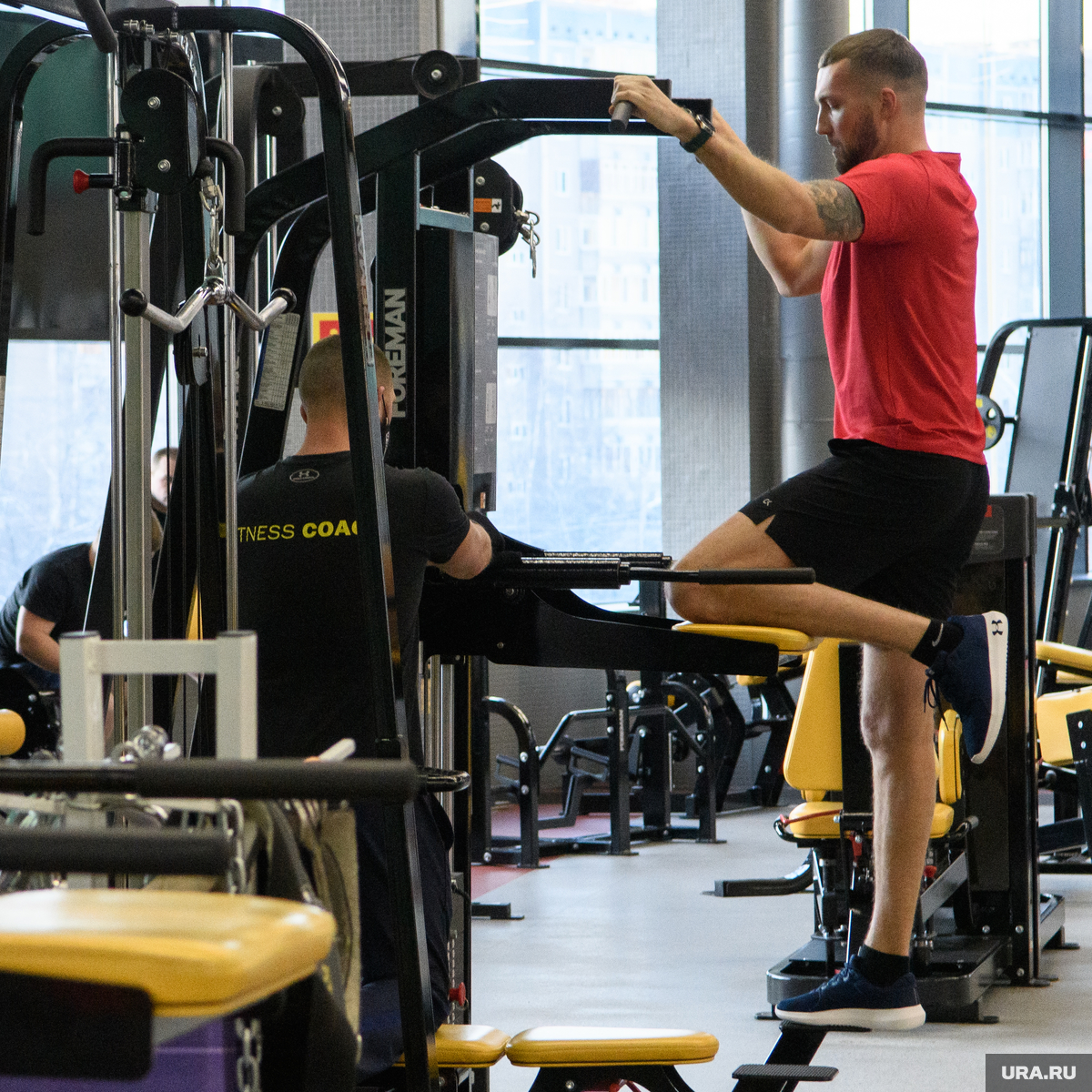 Гранд фитнес екатеринбург бебеля цены. Гранд фитнес Екатеринбург Бебеля. Grand Fitness Екатеринбург Бебеля 35. Фитнес на Бебеля Екатеринбург новый. Тренажёрный зал во Владимире с тренером.