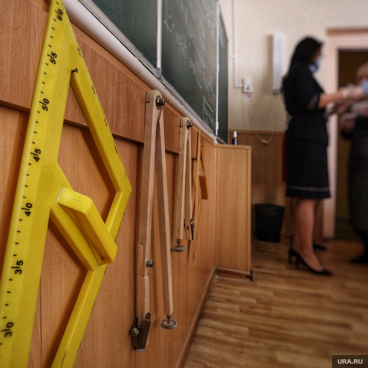 Курганские слухи: пермский стриптизер нарвался на приключения