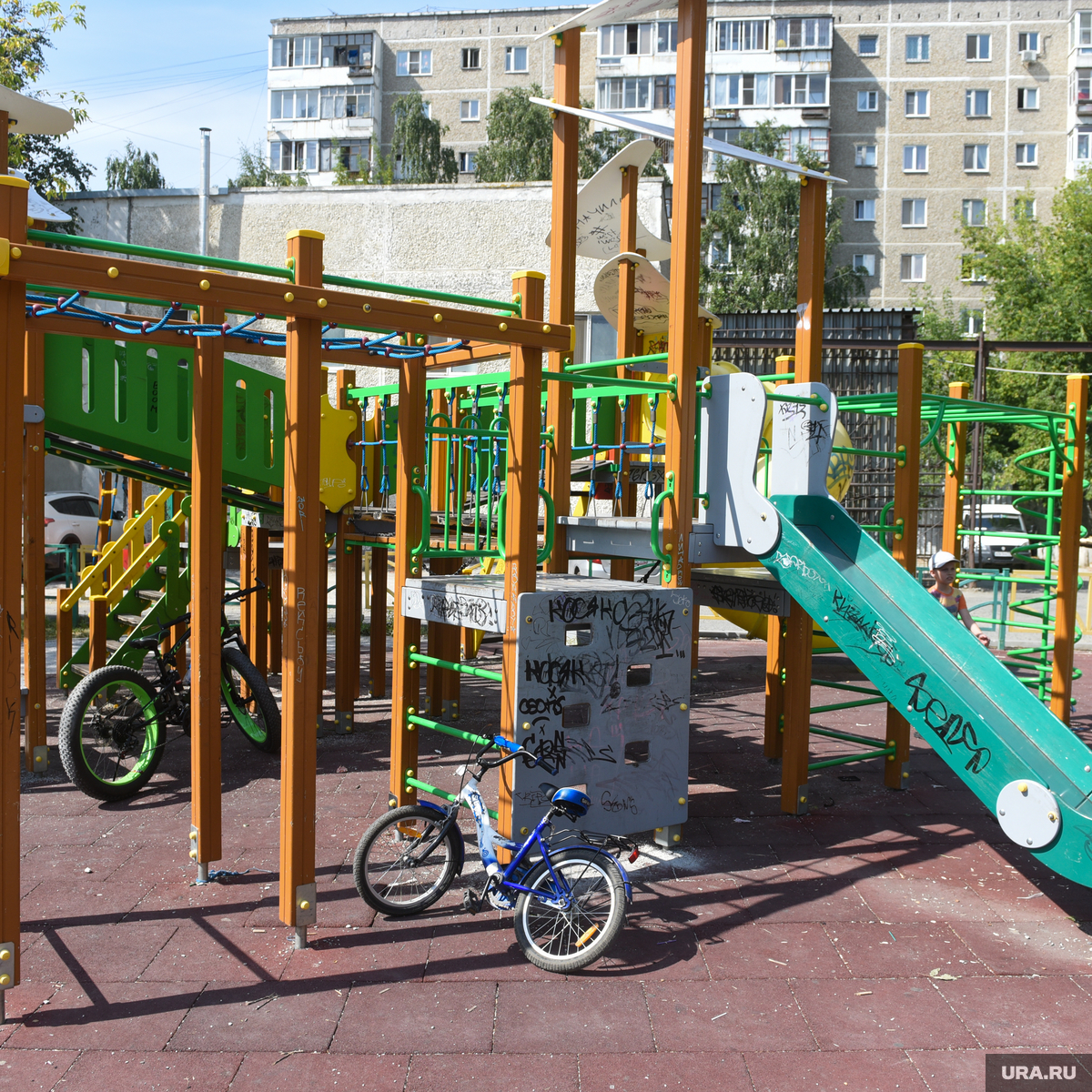 Власти Бердянска: ВСУ установили бомбу на детской площадке