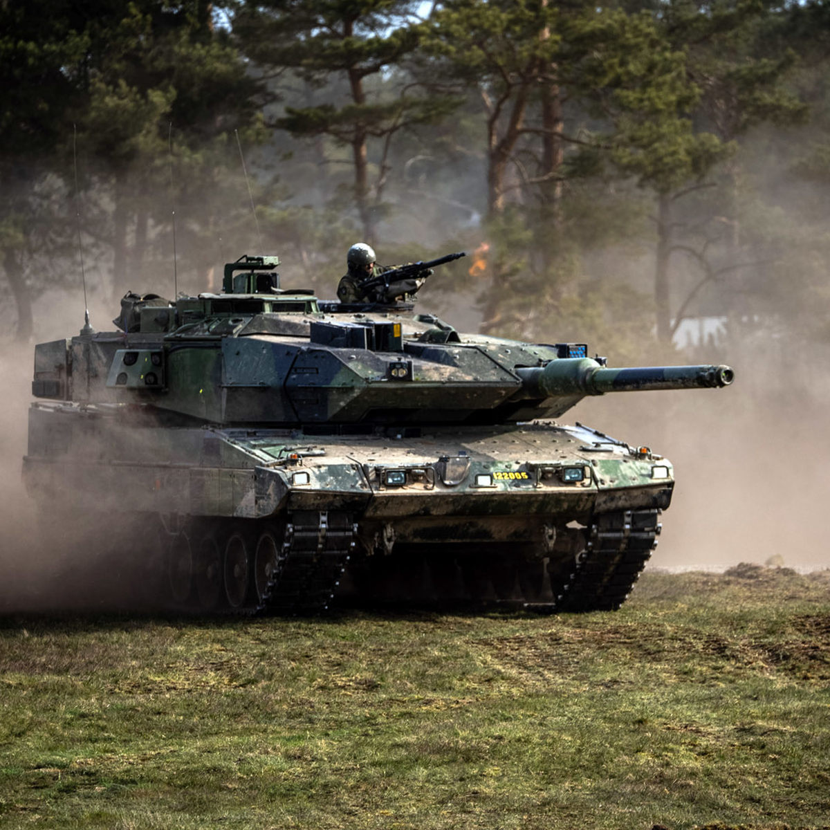 Stridsvagn 122. Танк Stridsvagn 122. Танк леопард. Уничтоженный танк леопард.