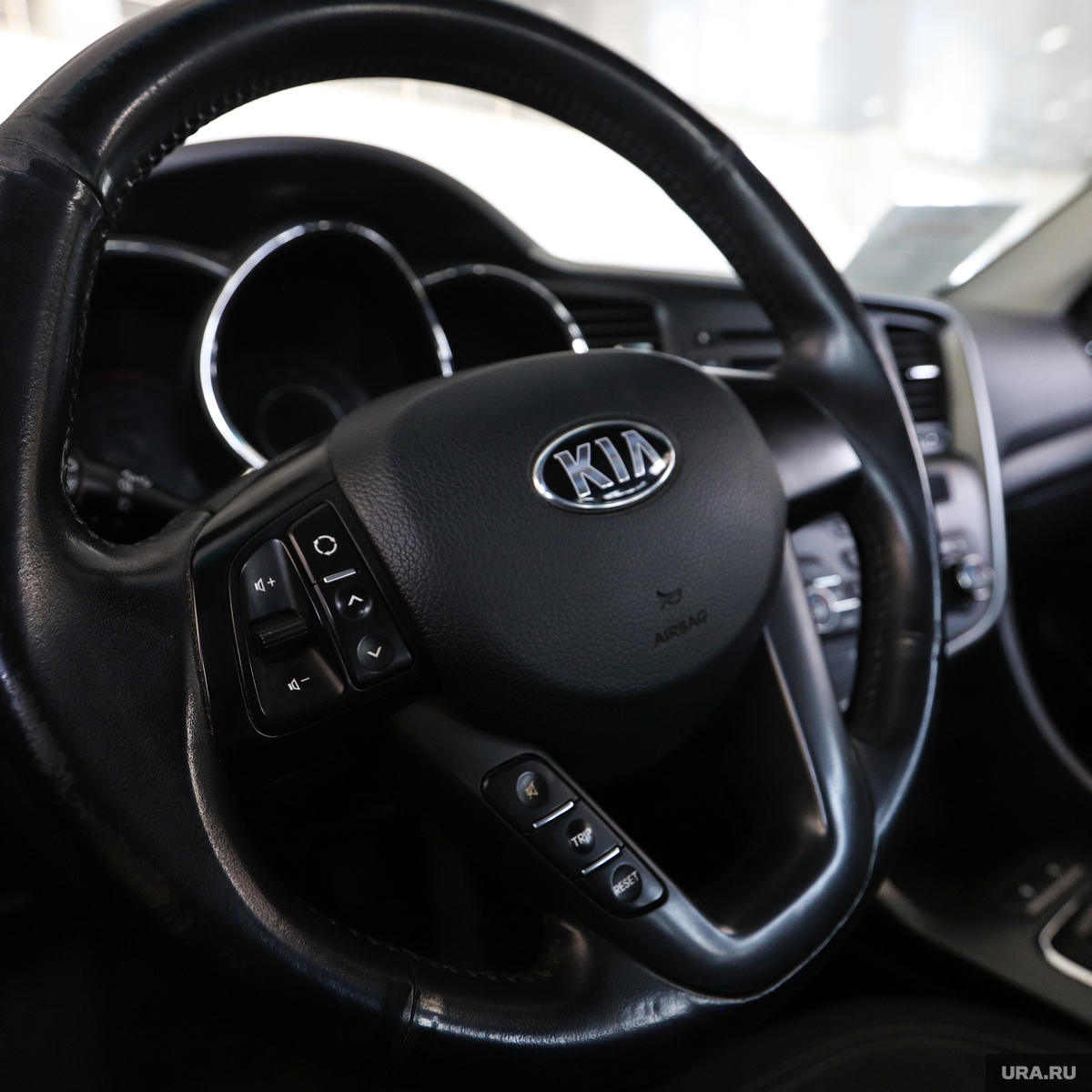 KIA   
