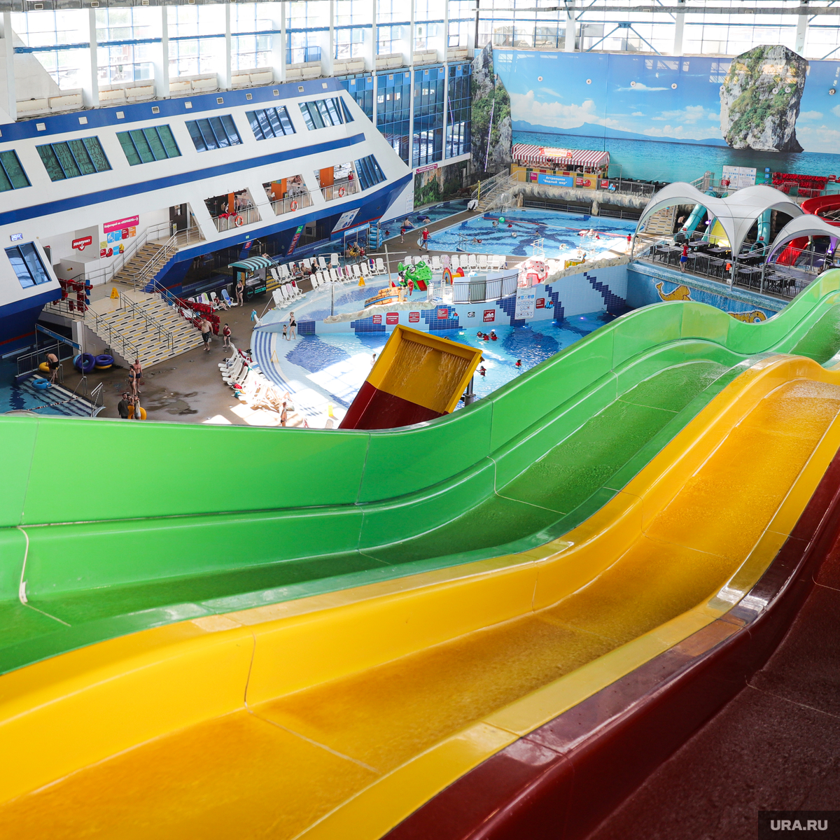 Аквапарк мореон в москве. Заброшенный аквапарк экватор краснодар. Будут ли закрывать аквапарки. Гидрострой аквапарк краснодар горка. Будут ли закрывать аквапарки.