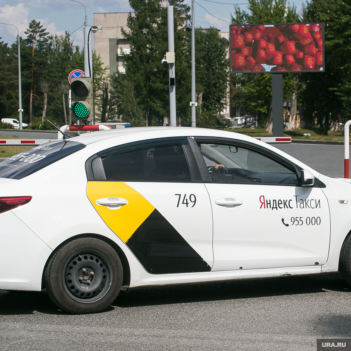 Какой автомобиль подойдёт для выполнения заказов - Заказы в taxi-co.ru