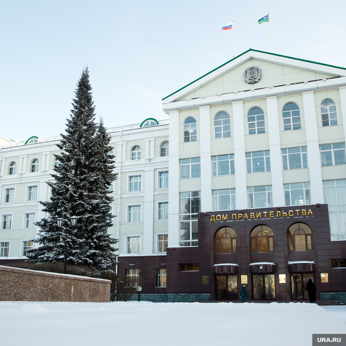 В ХМАО власти застрахуют мосты, котельные,офисные здания, газопроводы за 82  млн рублей