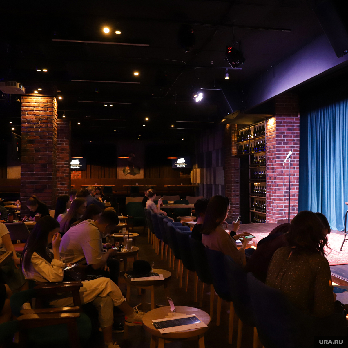 stand up spot 