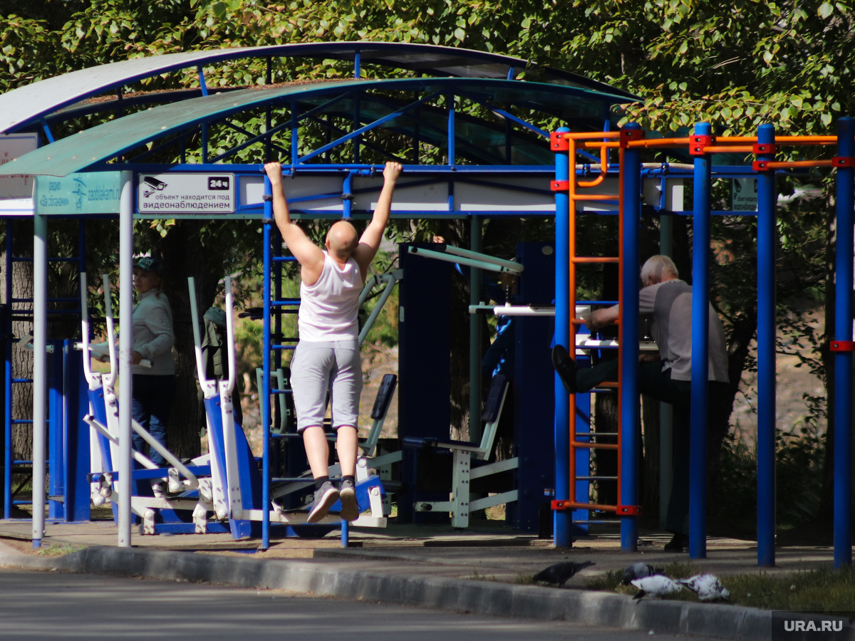 Спорт курганская. Умная спортивная площадка. Умная площадка спорт норма жизни. Спортплощадки для улицы. Умные спортплощадки.