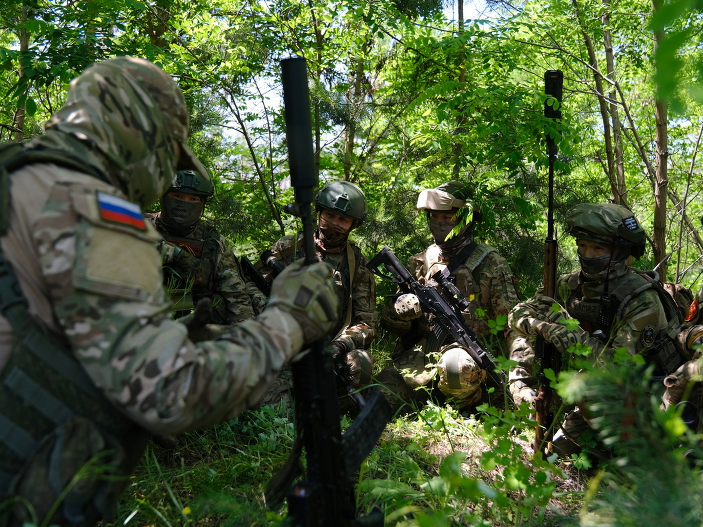 801651_Razvedchiki_stock_zasada_razvedchik_spetsnaz_svo_stock_250x0_1200.800.0.0.jpg