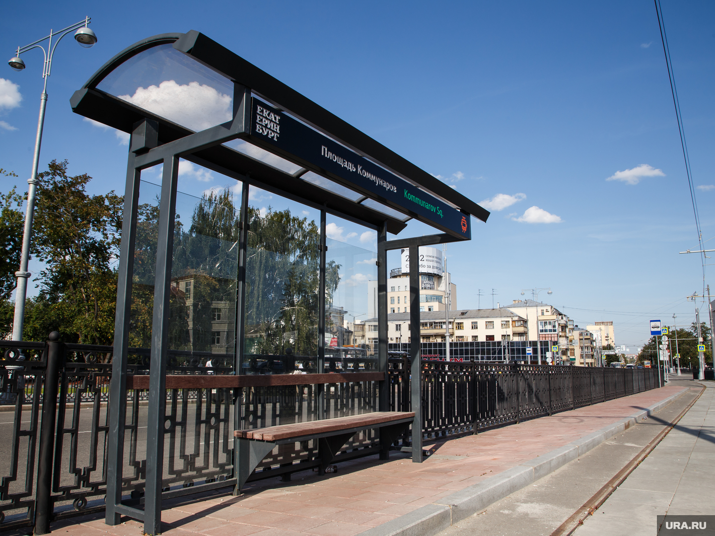 В центре Екатеринбурге появится два десятка «умных» остановок с  видеокамерами