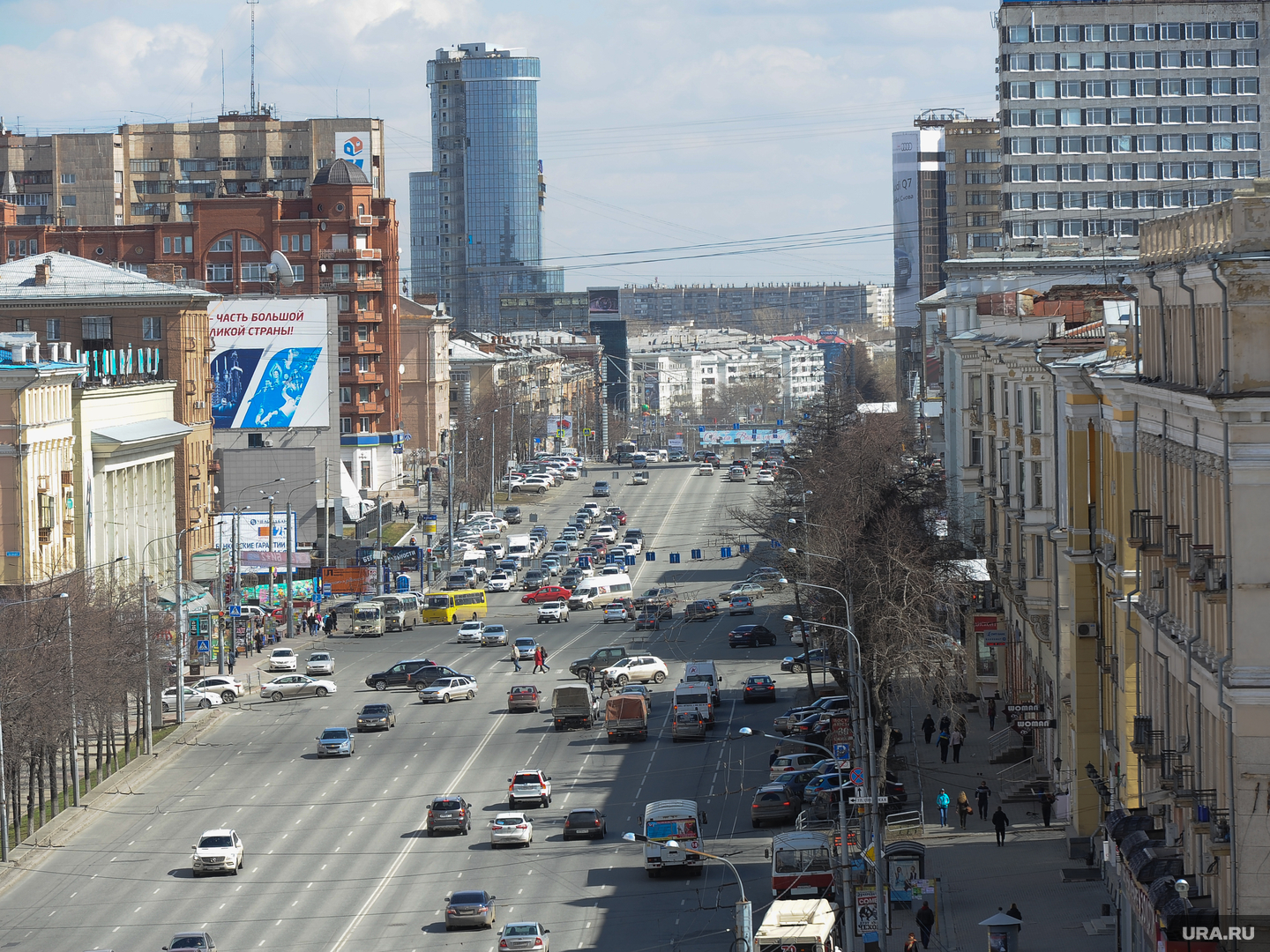В Челябинске достроят высотное здание на проспекте Ленина, скрин