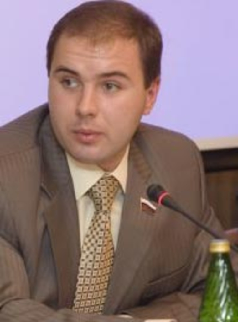 Павел Зырянов победил в «ПолитЗаводе», но его политическая карьера пока ограничилась одним сроком в Госдуме