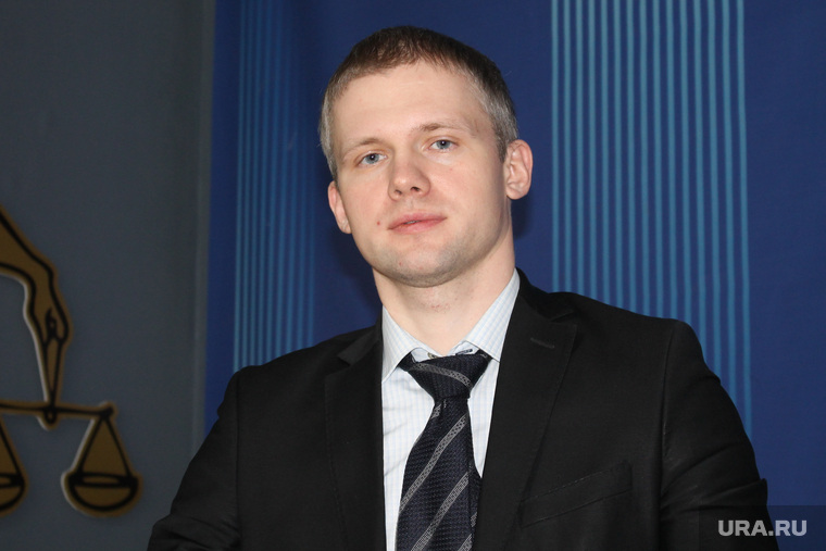 Виталий Степанов считает, что грандиозные планы чиновников по ремонту невыполнимы