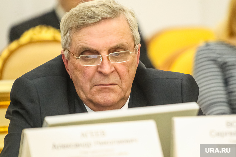 Сергей Вотяков уверен: его оппоненты просто перепутали муниципальную программу переселения из аварийного жилья с президентской