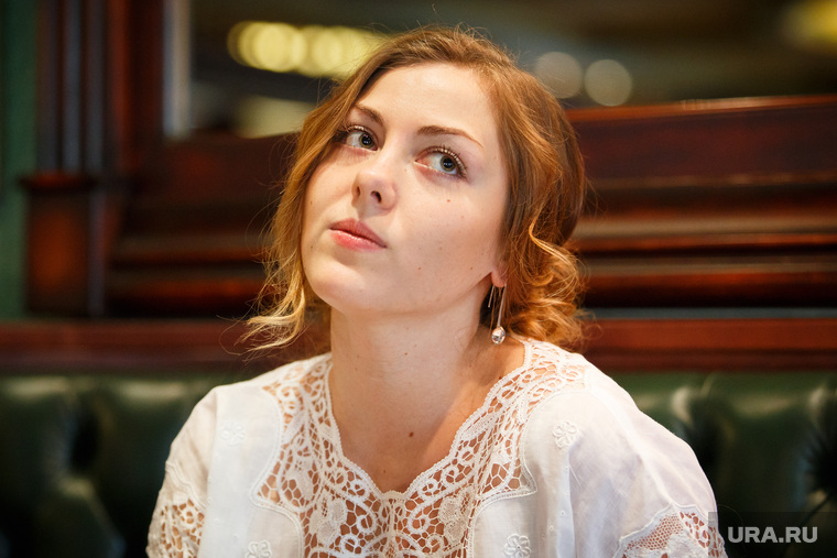 Анастасия Бакова была последней предвыборной красоткой в Свердловской области