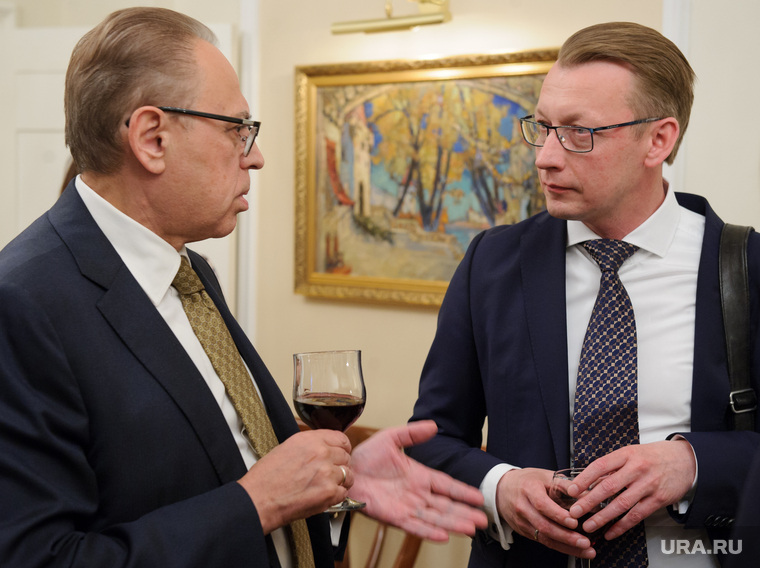 А генеральный директор группы «Синара» Михаил Ходоровский (слева) всегда фантастически элегантен.