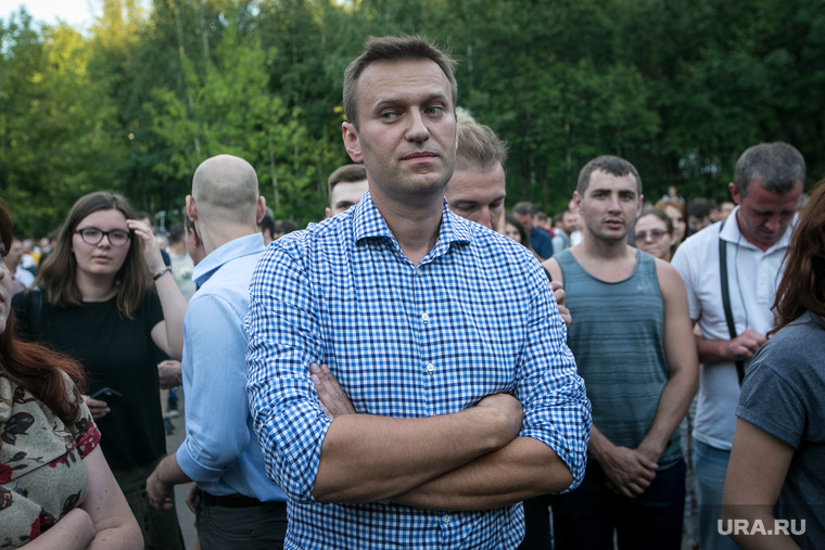 Алексей Навальный анонсировал 212 митингов, но пока не ясно под какие лозунги он может собрать столь же массовый протест, как был 26 марта