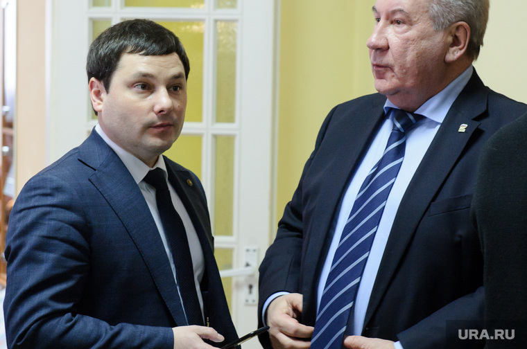 Изменения в идеологическом блоке принято связывать с заместителем губернатора Алексеем Шипиловым (слева)