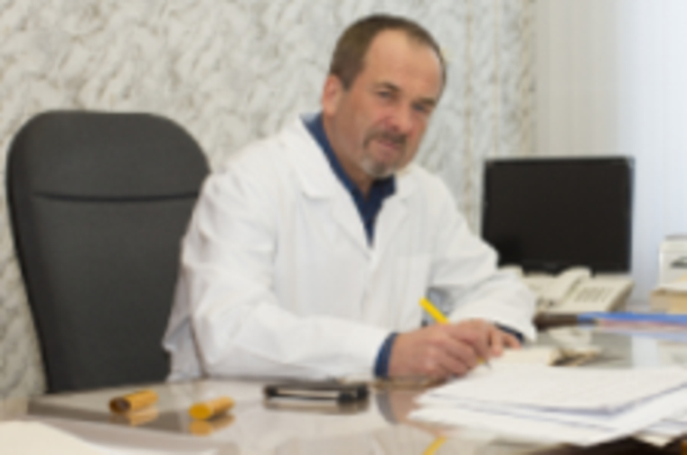 Николай Потешкин отмечает: врачи не могут просто отпустить подобных пациентов