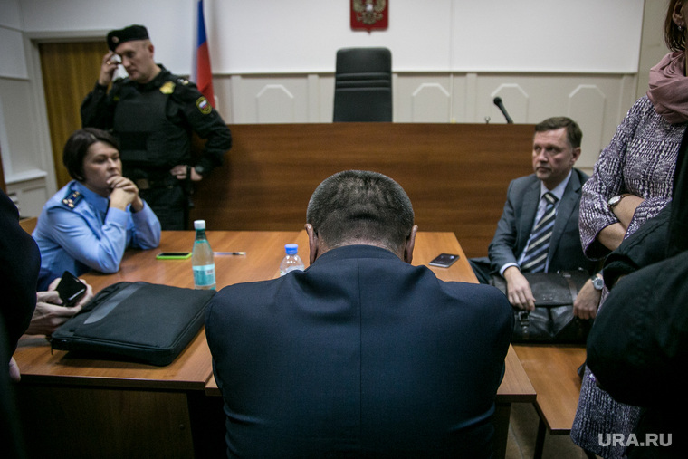Алексей Улюкаев выбрал опасную тактику защиты, считают эксперты