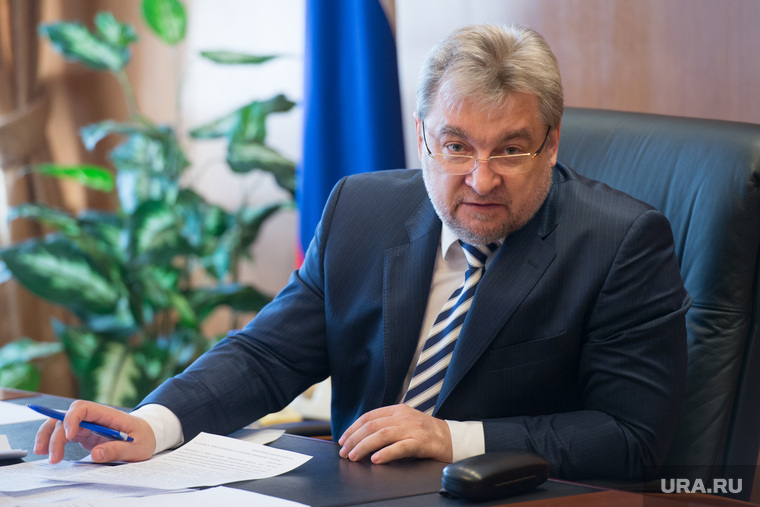 Юрий Пономарев (фото из архива) вернул в информационную повестку Тюменской области вопрос об обманутых дольщиках