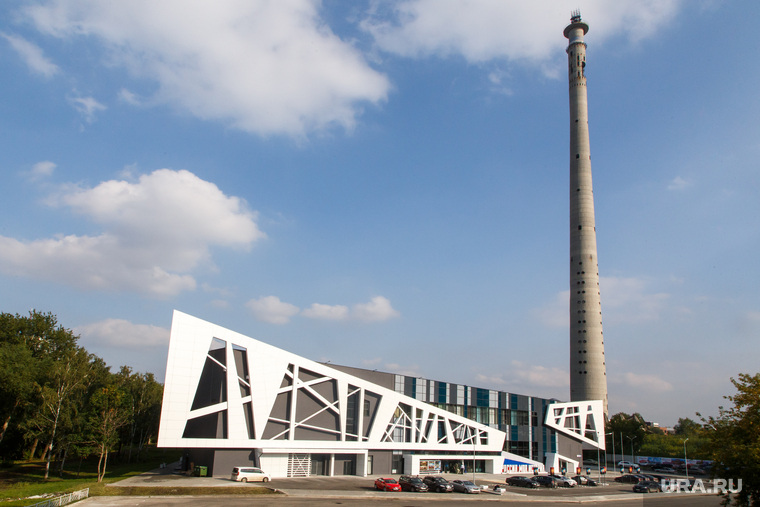 Новую выставочную площадку, площадью более 6 тысяч квадратных метров соорудили за лето. Проект обошелся в 350 миллионов рублей.