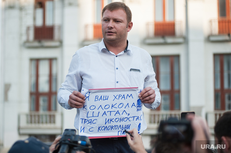 Нет никаких доказательств, что протестовавшие против храма голосовали за Киселева