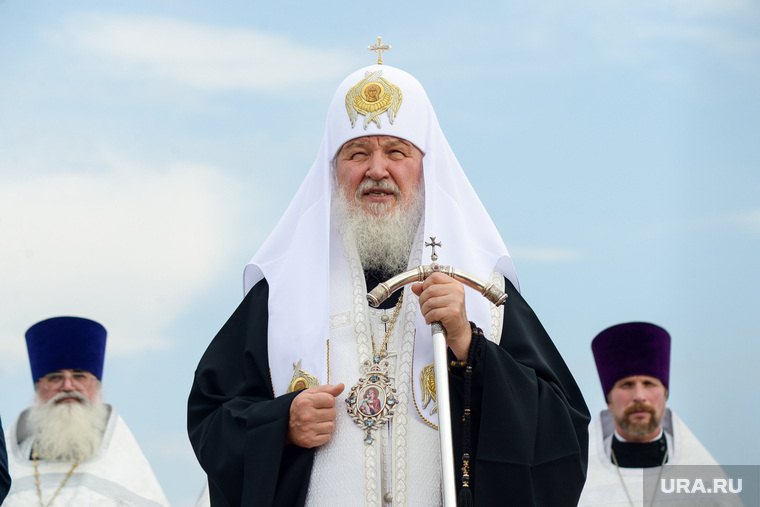 Патриарх Кирилл приедет в Свердловскую область летом 2018 года. Вполне возможно, что после этого епископа Кульберга ждет очередная трансформация
