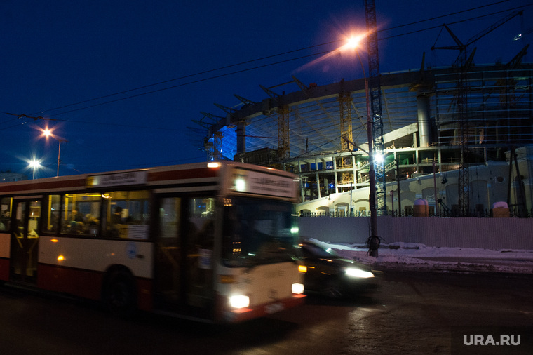 Виды Екатеринбурга, реконструкция, транспорт, проезжая часть, автобус, дорога, центральный стадион
