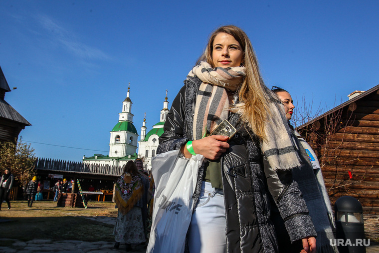 Студентке из Германии Джессике Вочник в Сибири показалось немного прохладно, но девушке понравилась тюменское гостеприимство