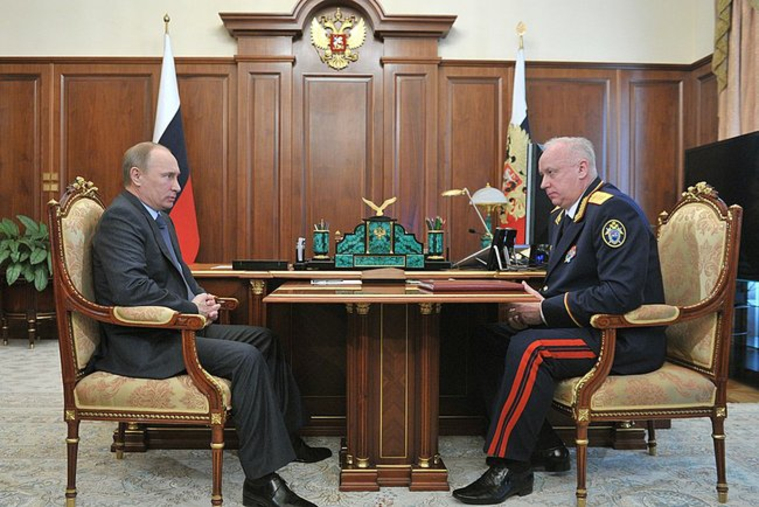 Бастрыкин отстраняет генералов — президент Путин их увольняет. Но не всегда