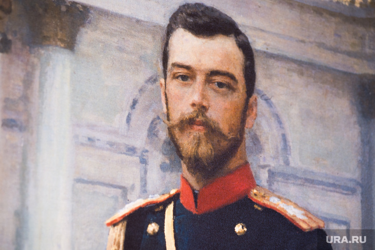 Николай II в своих решениях также поддавался атмосфере ненависти, говорит историк