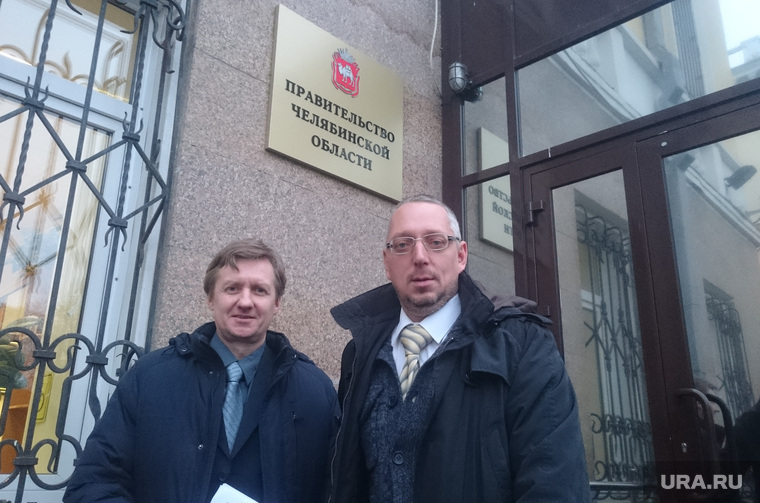 Сергей Белогорохов (слева) и Василий Московец — редкие гости в правительстве области, они даже заблудились после заседания