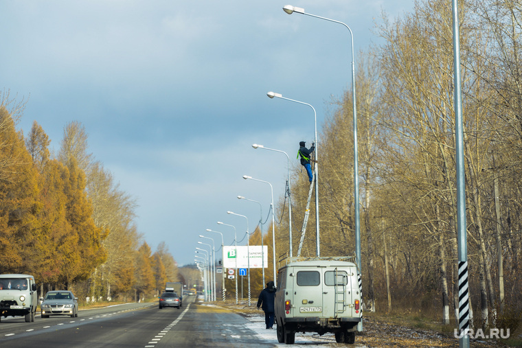 Уличным освещением в Челябинске в последние несколько лет занималась фирма Игоря Устюжанина