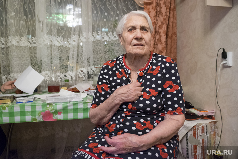 Ветеран ВОВ Елена Иващенко говорит, что в Новом Уренгое и дети воспитанные, и власть про стариков не забывает