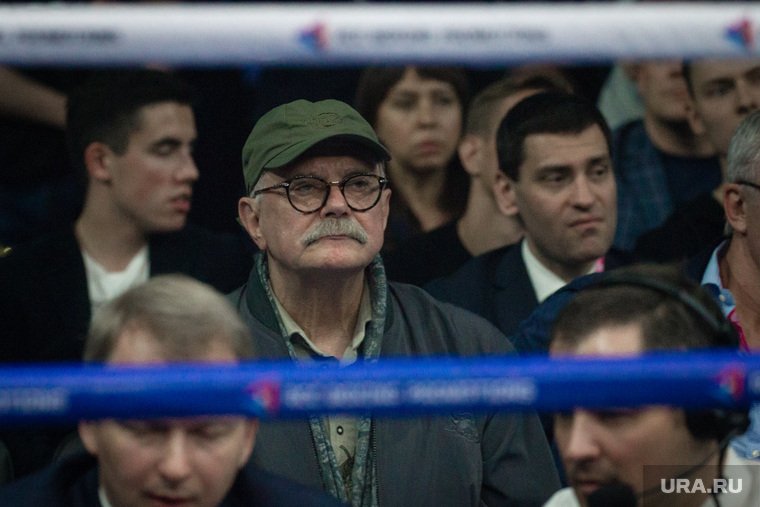 Завсегдатай ярких турниров по боксу Никита Михалков собирается посетить поединок в Екатеринбурге