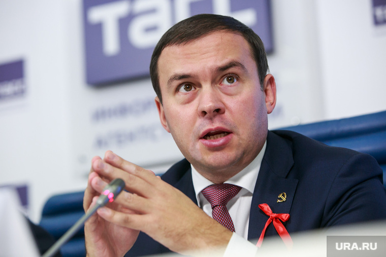 Зампреда ЦК КПРФ Юрия Афонина эксперты называют возможным преемником Геннадия Зюганова