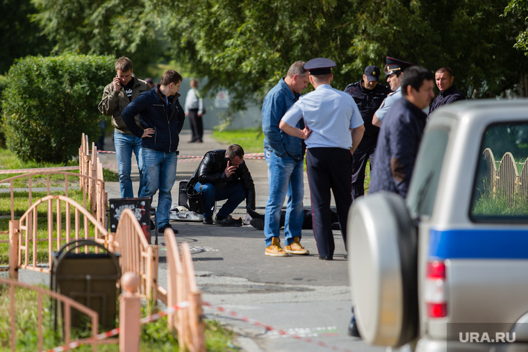 «Теракт или…?» 19 августа в центре города 19-летний выходец из Дагестана Артур Гаджиев нападал на прохожих с ножом. Ранив 8 человек, он был ликвидирован сотрудником ППС