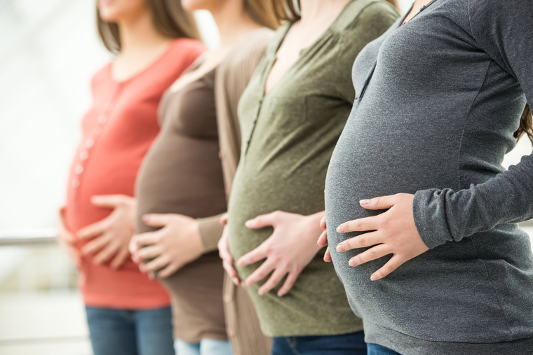 По мнению демографов, главная проблема — дефицит женщин репродуктивного возраста
