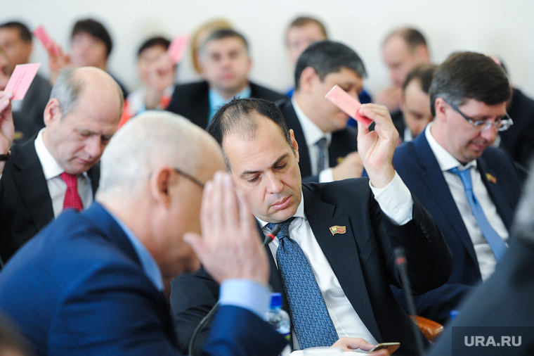 Платить за все придется самим депутатам